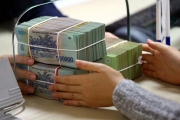 Dự trữ ngoại hối tiếp tục tăng, nợ xấu giảm sâu Dự trữ ngoại hối tiếp tục tăng, nợ xấu giảm sâu