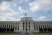 Fed vẫn tin vào chính sách lãi suất bất chấp chỉ trích của Tổng thống Trump Fed vẫn tin vào chính sách lãi suất bất chấp chỉ trích của Tổng thống Trump