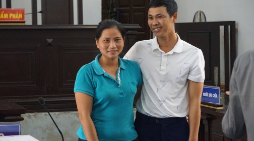Vụ án gà lôi trắng: Anh nông dân bị tạm giam 4 tháng có được bồi thường? Vụ án gà lôi trắng: Anh nông dân bị tạm giam 4 tháng có được bồi thường?