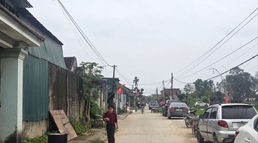 Nghệ An: Nghi vấn con trai dùng hung khí khống chế bố đẻ suốt nhiều giờ