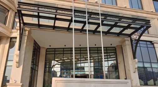 Đua nhau bán cổ phiếu trước thềm đại hội cổ đông