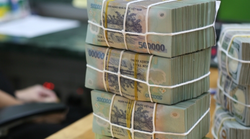 Các nhà thầu trong liên danh Vietur đang \'gửi gắm\' bao nhiêu tiền tại ngân hàng?